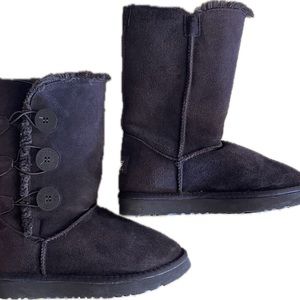 Women’s Ugg boots